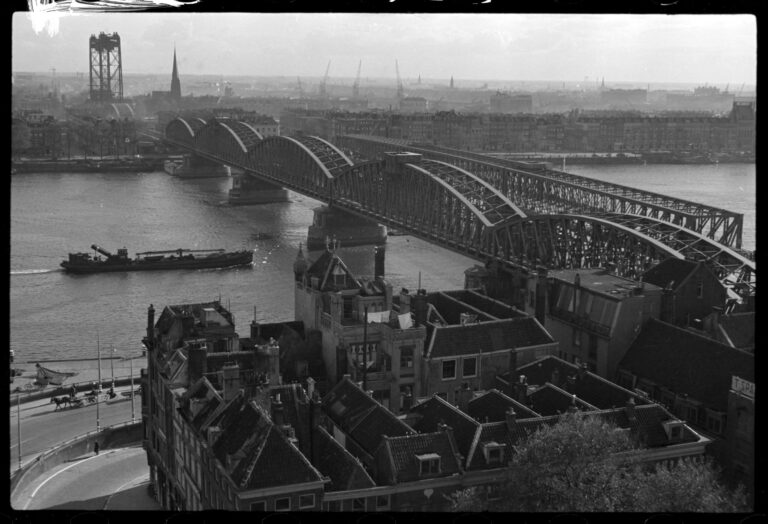 Wandeltour Meidagen 1940 — museum-expo in Rotterdam