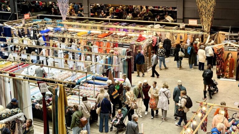 Stoffen Spektakel — rommel-en-vlooienmarkt in Rotterdam