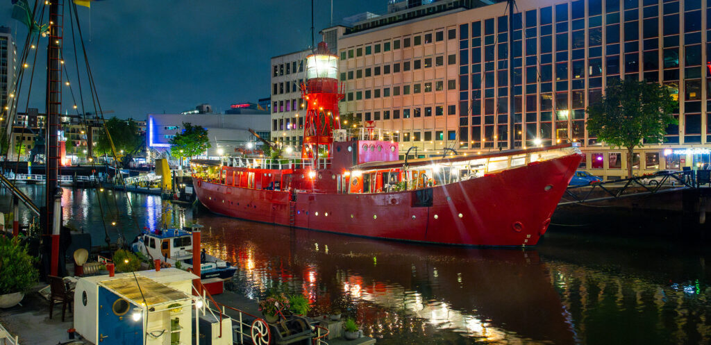 roffaswing at v11 in Rotterdam