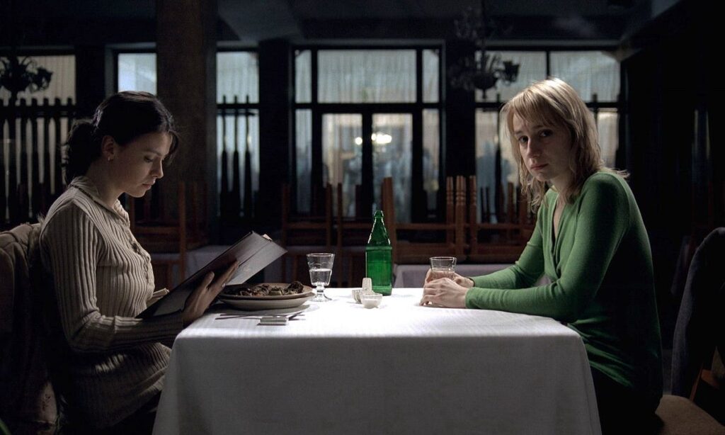 4 Months, 3 Weeks and 2 Days (2007) in Rotterdam